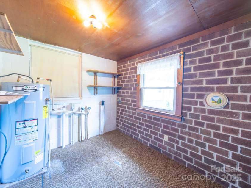 1468 Hilltop Street, Albemarle, NC 28001.  MLS# CAR4255051, YatesRealty ID 16024. 