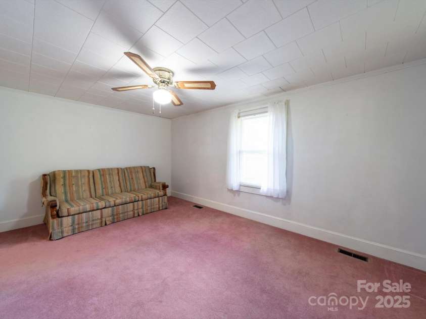 1468 Hilltop Street, Albemarle, NC 28001.  MLS# CAR4255051, YatesRealty ID 16024. 