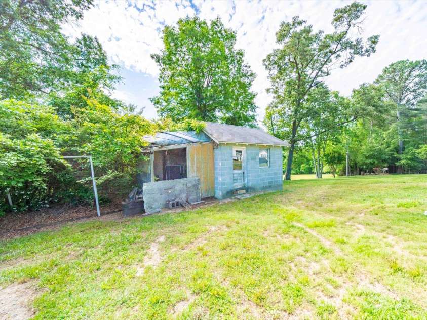 1468 Hilltop Street, Albemarle, NC 28001.  MLS# CAR4255051, YatesRealty ID 16024. 