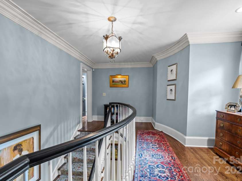 640 Colville Road, Charlotte, NC 28207.  MLS# CAR4264797, YatesRealty ID 16025. 