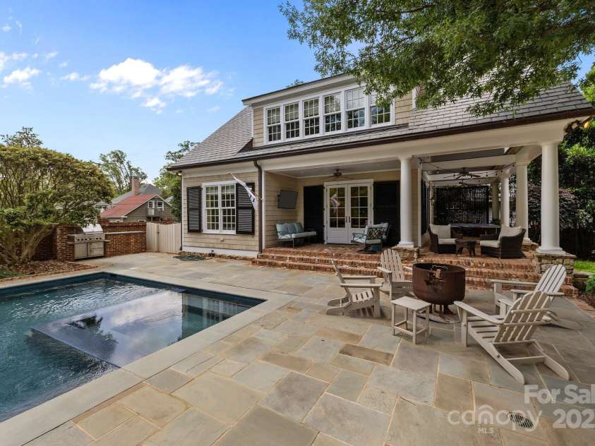 640 Colville Road, Charlotte, NC 28207.  MLS# CAR4264797, YatesRealty ID 16025. 