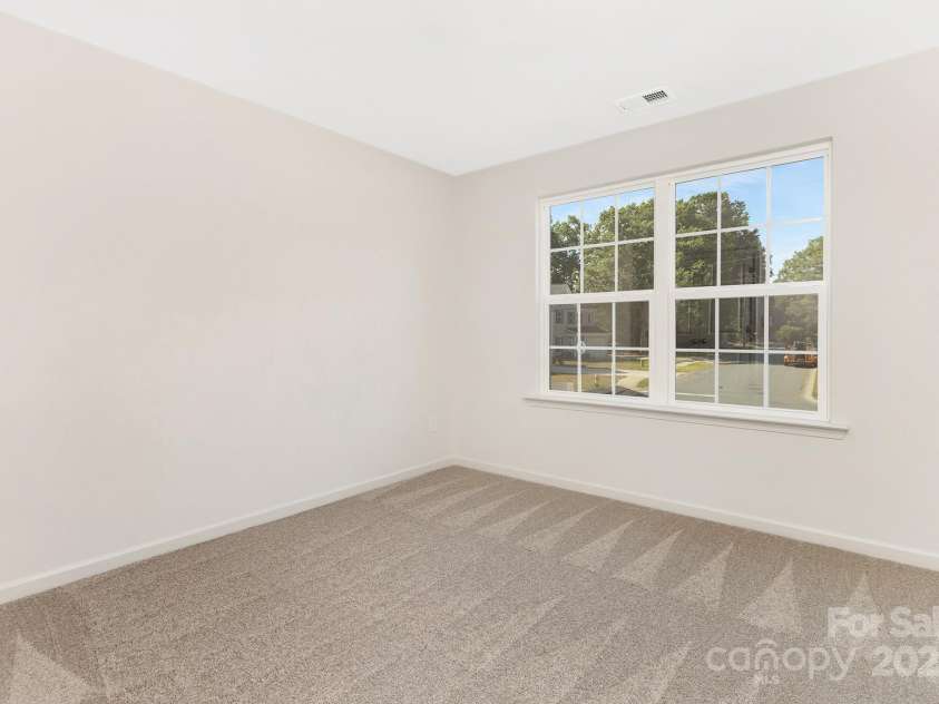 8465 Old Plank Road, Charlotte, NC 28216.  MLS# CAR4222966, YatesRealty ID 16026. Representation