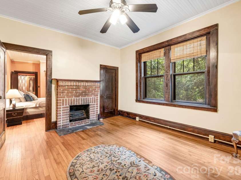 257 Henderson Drive, Hot Springs, NC 28743.  MLS# CAR4281408, YatesRealty ID 16027. 