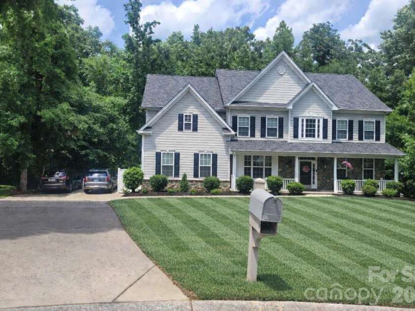1261 Brough Hall Drive, Waxhaw, NC 28173.  MLS# CAR4369282, YatesRealty ID 16028. 