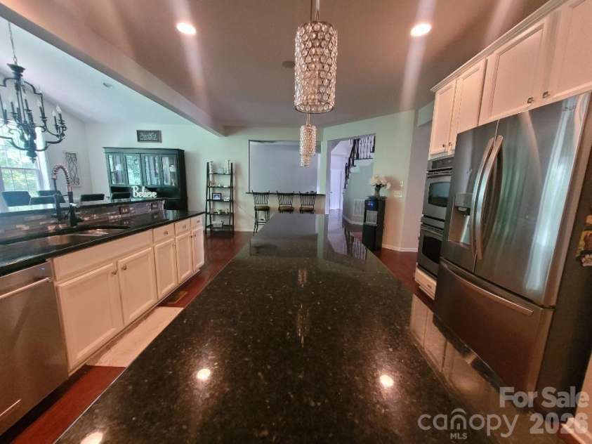 1261 Brough Hall Drive, Waxhaw, NC 28173.  MLS# CAR4369282, YatesRealty ID 16028. 