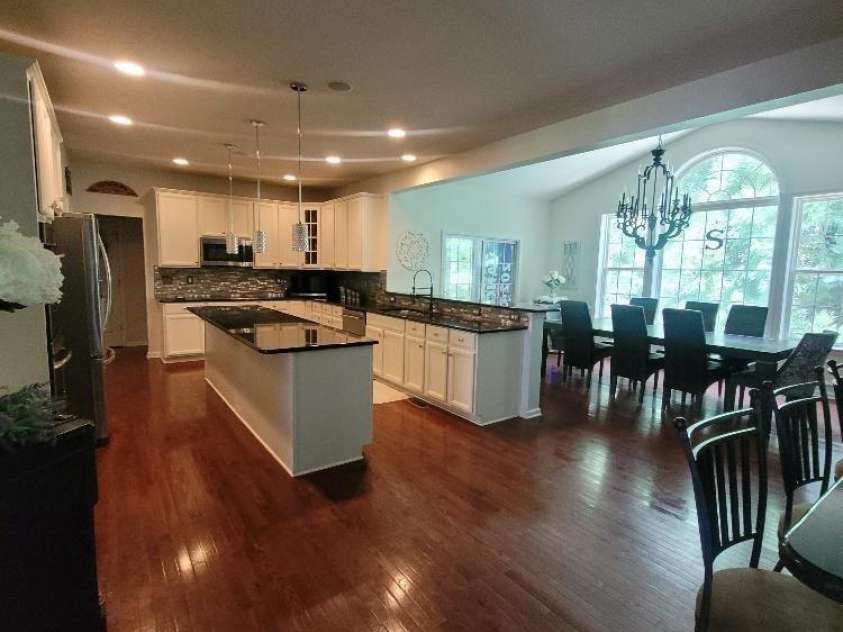 1261 Brough Hall Drive, Waxhaw, NC 28173.  MLS# CAR4369282, YatesRealty ID 16028. 