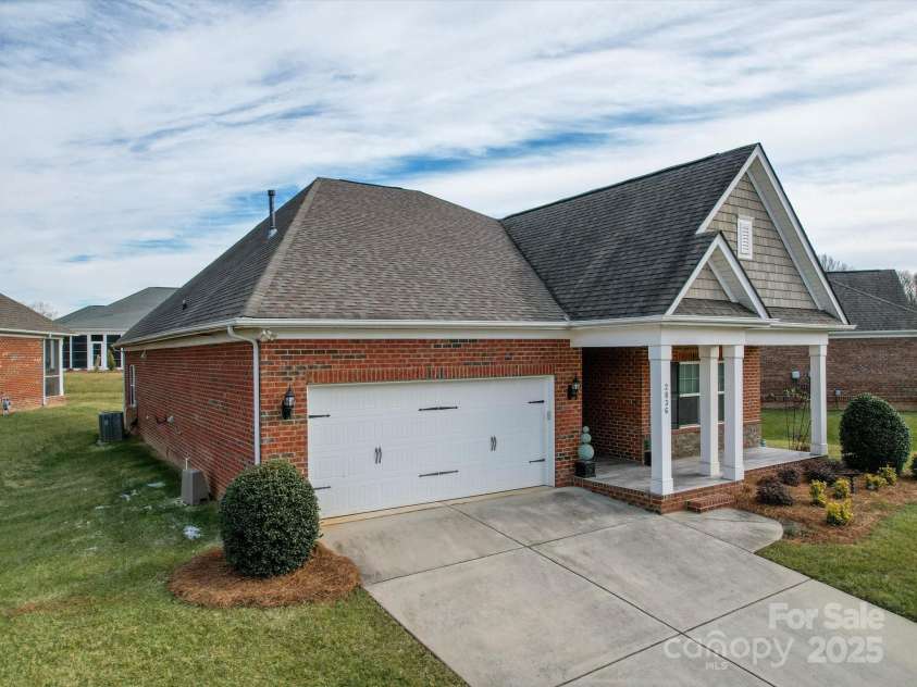 2836 Santiago Circle, Monroe, NC 28110.  MLS# CAR4216034, YatesRealty ID 16031. 