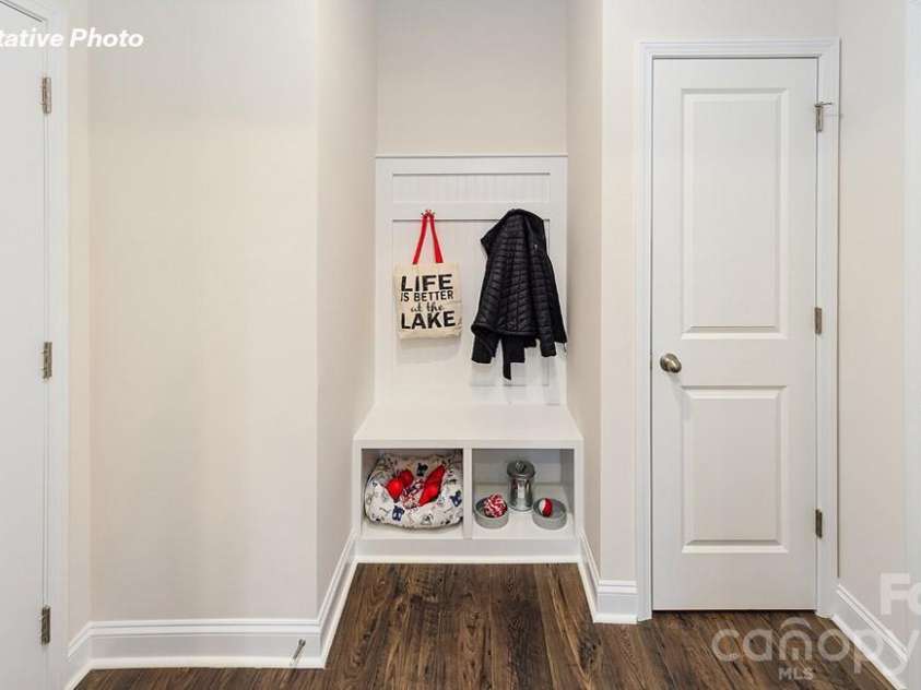 1220 White Birch Avenue, Huntersville, NC 28078.  MLS# CAR4373151, YatesRealty ID 16035. 