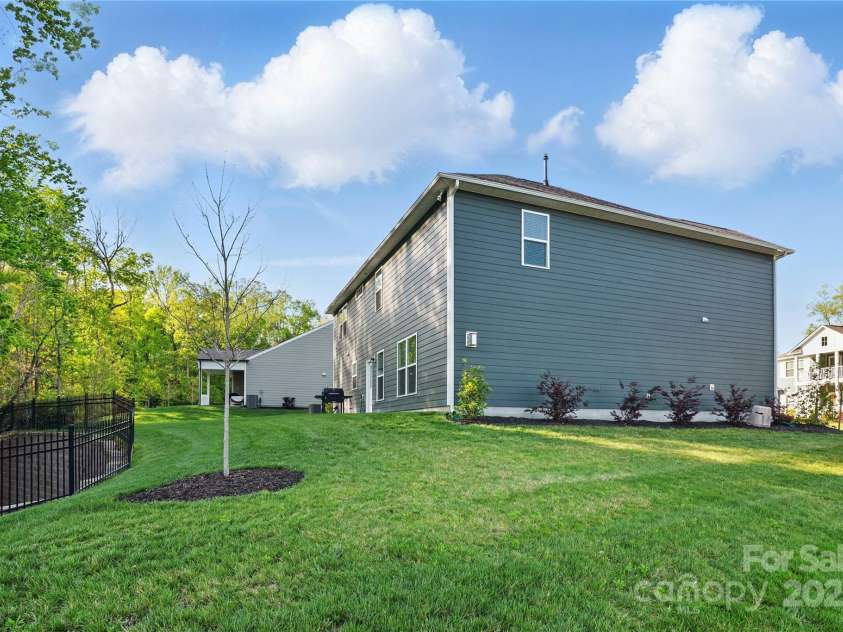 8903 Ansley Park Place, Huntersville, NC 28078.  MLS# CAR4246287, YatesRealty ID 16036. 