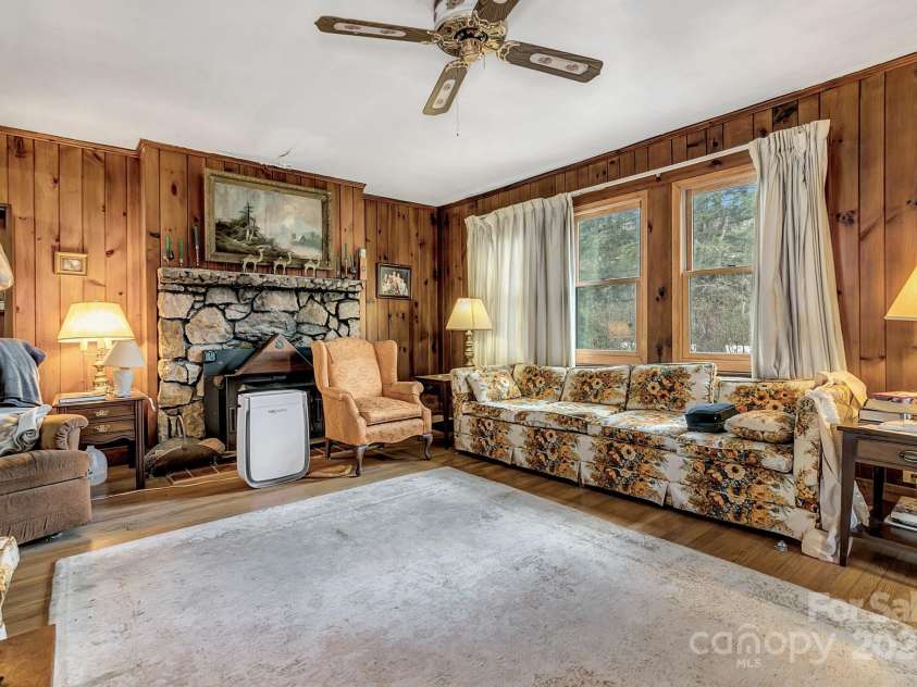 96 Old State Ten, 205-211 Old US Hwy 70 East Road, Black Mountain, NC 28711.  MLS# CAR4264752, YatesRealty ID 16037. 