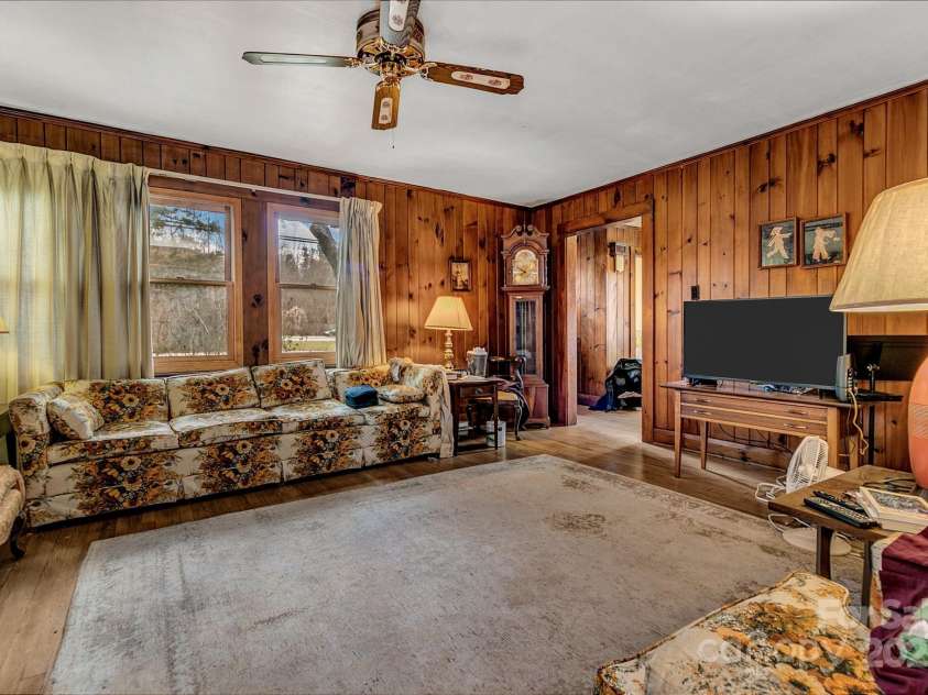 96 Old State Ten, 205-211 Old US Hwy 70 East Road, Black Mountain, NC 28711.  MLS# CAR4264752, YatesRealty ID 16037. 