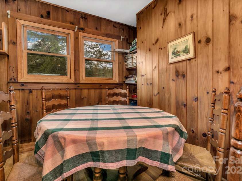 96 Old State Ten, 205-211 Old US Hwy 70 East Road, Black Mountain, NC 28711.  MLS# CAR4264752, YatesRealty ID 16037. 