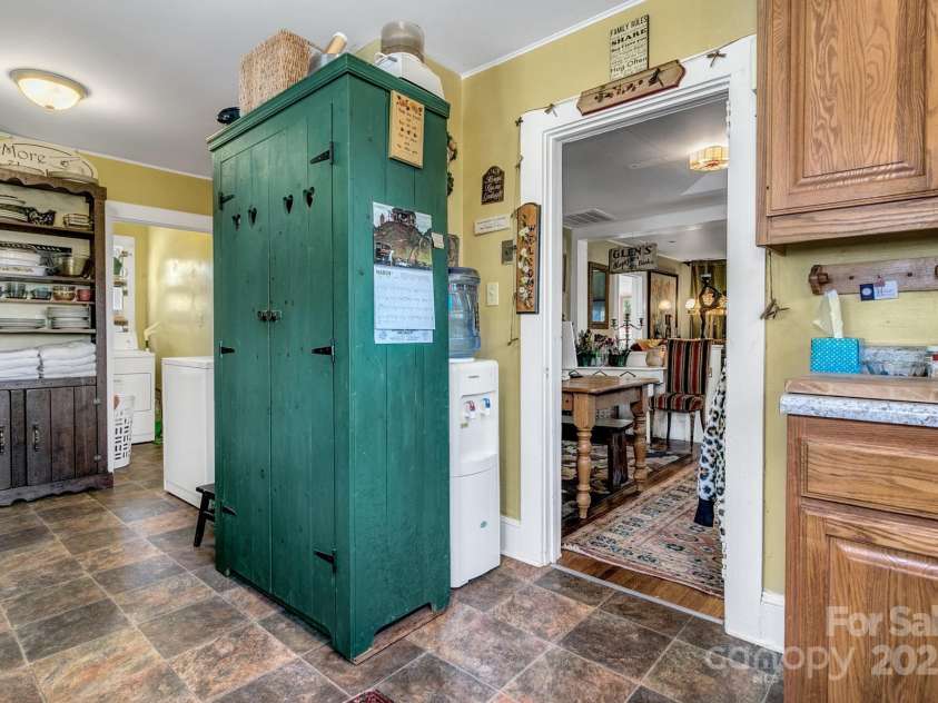 96 Old State Ten, 205-211 Old US Hwy 70 East Road, Black Mountain, NC 28711.  MLS# CAR4264752, YatesRealty ID 16037. 
