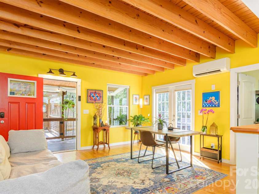 149 State Street, Asheville, NC 28806.  MLS# CAR4372886, YatesRealty ID 16038. 