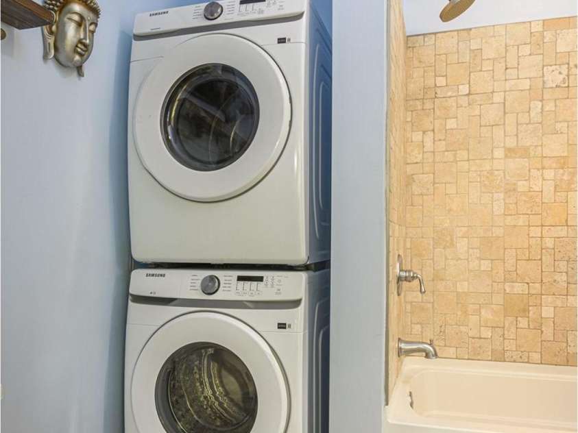 149 State Street, Asheville, NC 28806.  MLS# CAR4372886, YatesRealty ID 16038. Convenient Laundry