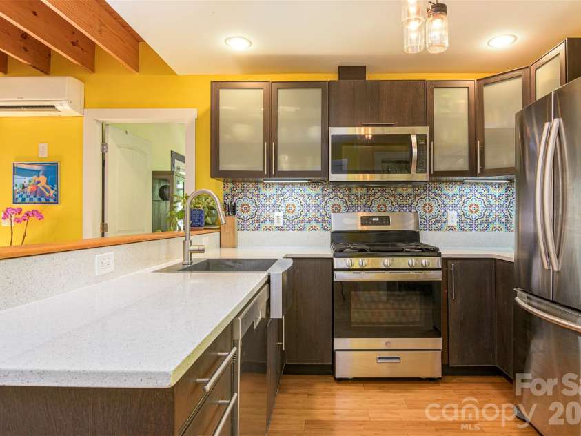 149 State Street, Asheville, NC 28806.  MLS# CAR4372886, YatesRealty ID 16038. So much Counter Space!