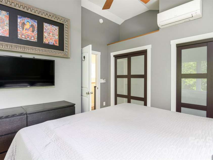 149 State Street, Asheville, NC 28806.  MLS# CAR4372886, YatesRealty ID 16038. Vaulted Ceiling and Huge Closets