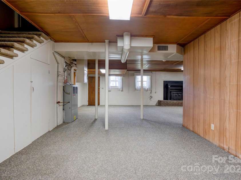 608 Hanover Drive, Shelby, NC 28150.  MLS# CAR4203173, YatesRealty ID 16038. Basement