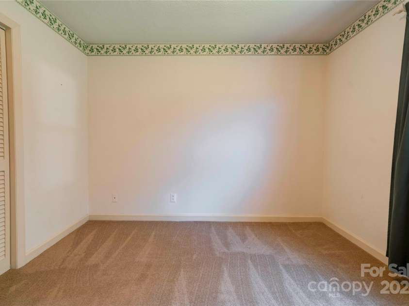 608 Hanover Drive, Shelby, NC 28150.  MLS# CAR4203173, YatesRealty ID 16038. Bedroom