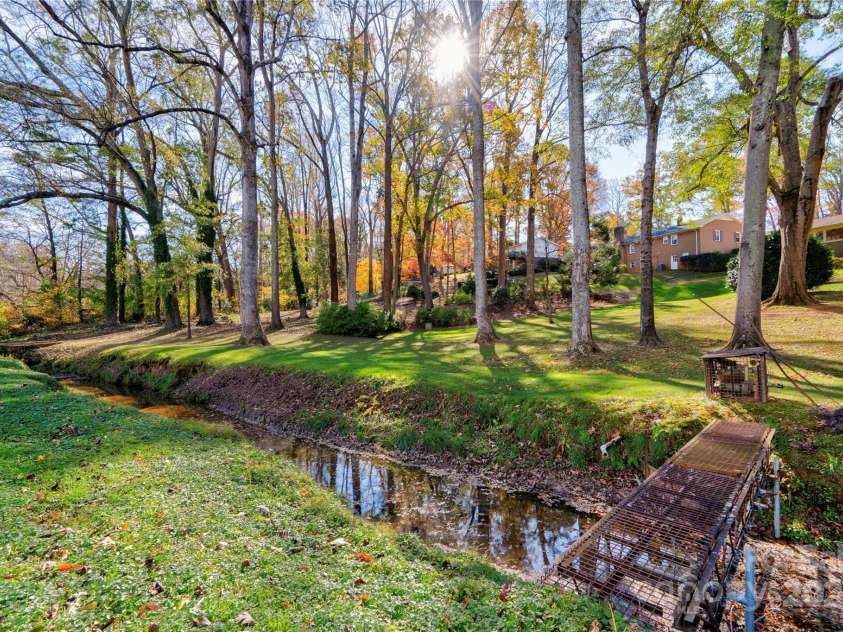 608 Hanover Drive, Shelby, NC 28150.  MLS# CAR4203173, YatesRealty ID 16038. Creek