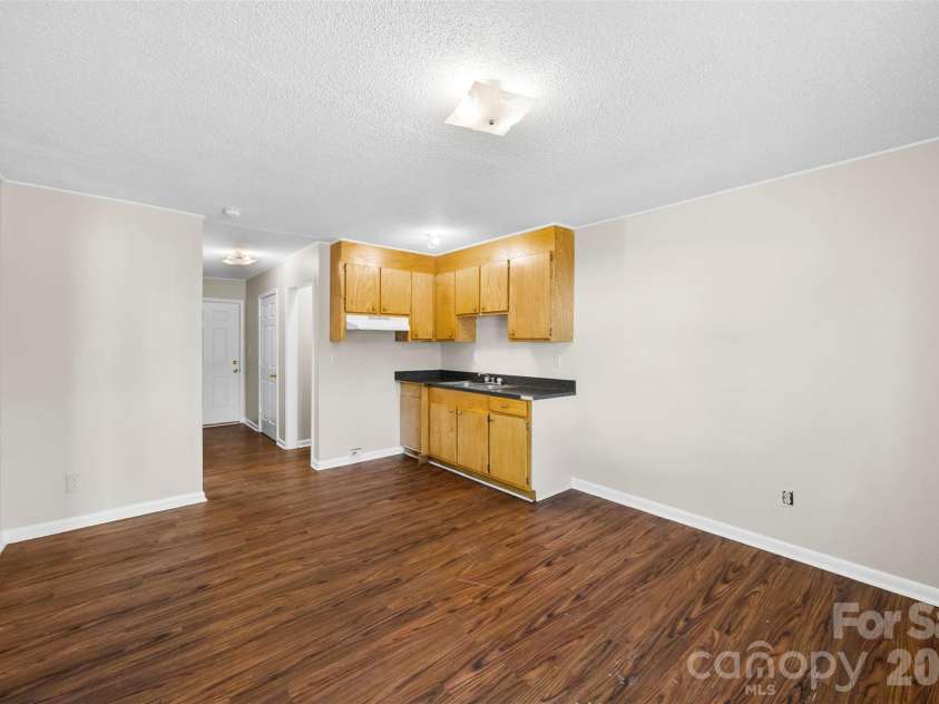 1655 Webb Street, Gastonia, NC 28052.  MLS# CAR4371466, YatesRealty ID 16039. 