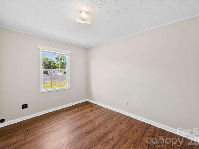 1655 Webb Street, Gastonia, NC 28052.  MLS# CAR4371466, YatesRealty ID 16039. 