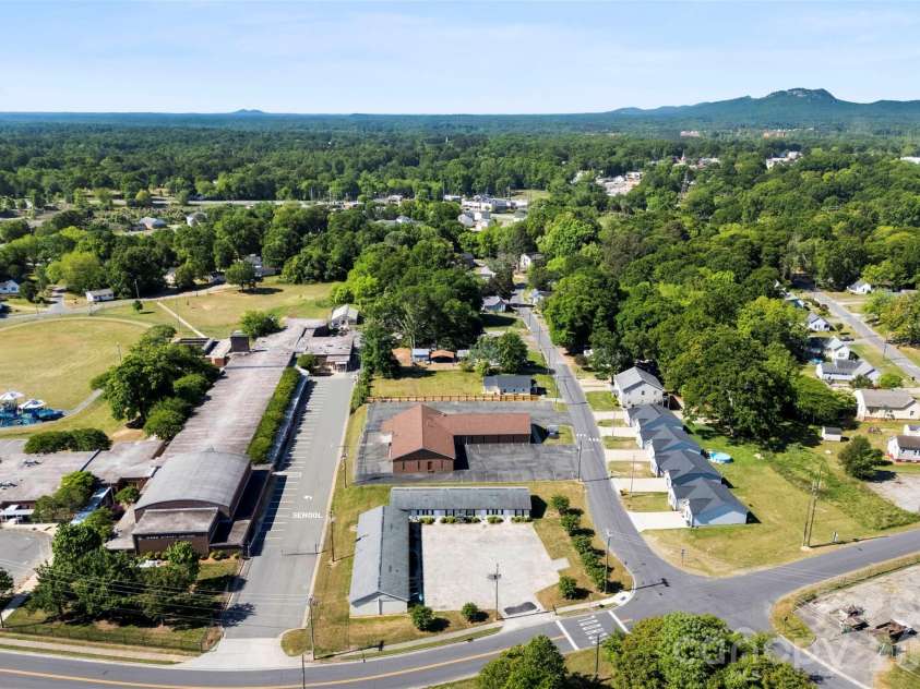 1655 Webb Street, Gastonia, NC 28052.  MLS# CAR4371466, YatesRealty ID 16039. 