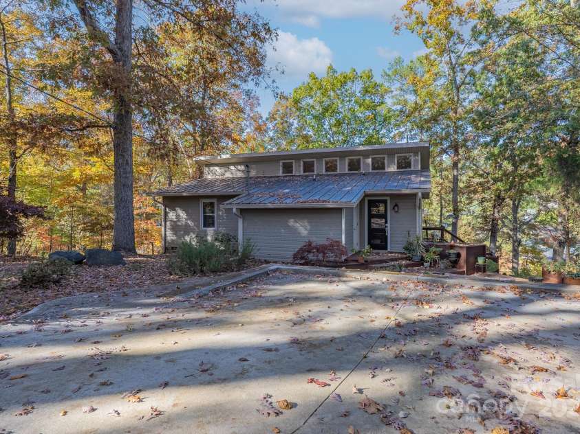 618 Acorn Acres Road, Norwood, NC 28128.  MLS# CAR4320541, YatesRealty ID 1604. 