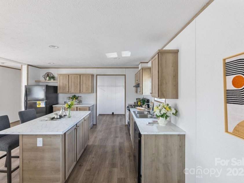 2013 Vick Wilson Road, Shelby, NC 28152.  MLS# CAR4228514, YatesRealty ID 16040. Kitchen