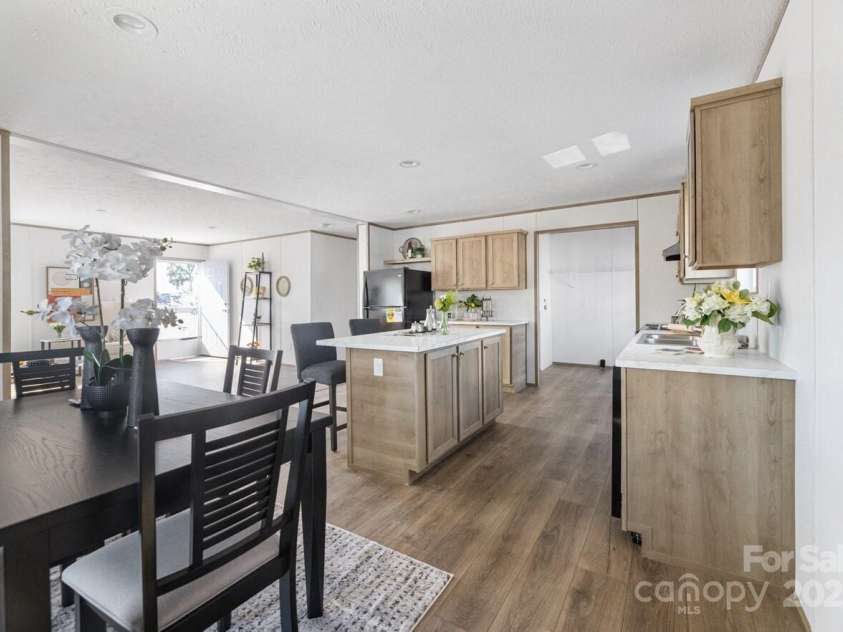 2013 Vick Wilson Road, Shelby, NC 28152.  MLS# CAR4228514, YatesRealty ID 16040. Kitchen