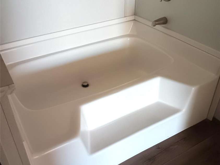 2013 Vick Wilson Road, Shelby, NC 28152.  MLS# CAR4228514, YatesRealty ID 16040. Primary Bath