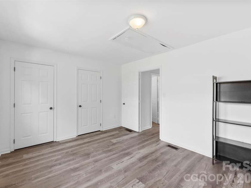 1420 River Drive, Belmont, NC 28012.  MLS# CAR4345665, YatesRealty ID 16042. 