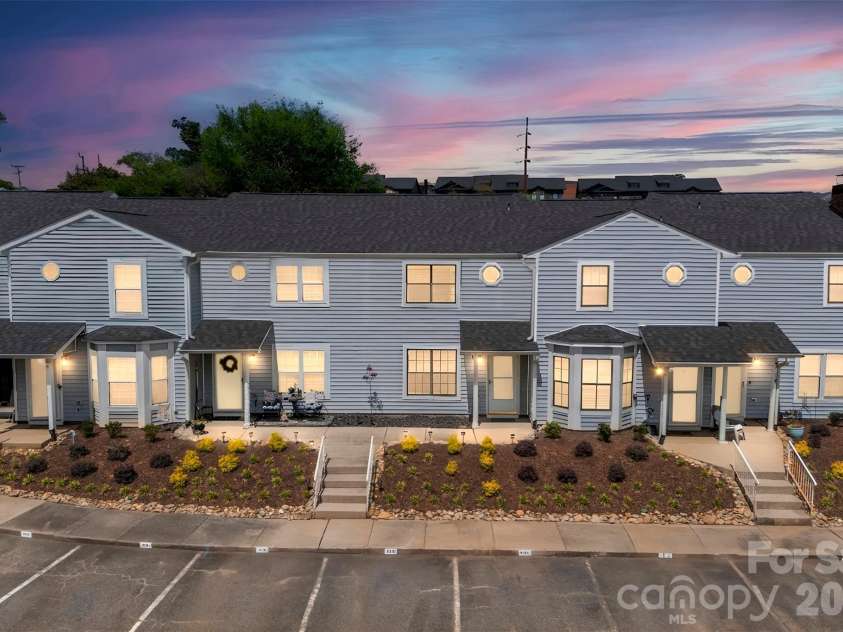 1420 River Drive, Belmont, NC 28012.  MLS# CAR4345665, YatesRealty ID 16042. 