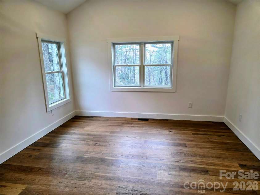 22 Salt Box Haven, Burnsville, NC 28714.  MLS# CAR4364362, YatesRealty ID 16043. Primary Bedroom