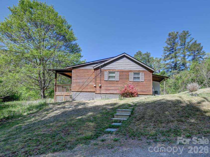 623 School Road, Asheville, NC 28803.  MLS# CAR4365936, YatesRealty ID 16044. Side View