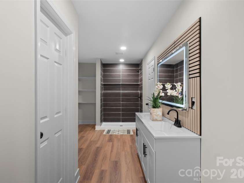509 Marietta Street, Gastonia, NC 28052.  MLS# CAR4360272, YatesRealty ID 16045. 