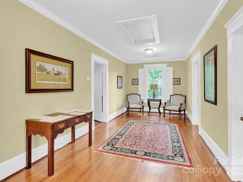 634 Center Avenue, Mooresville, NC 28115.  MLS# CAR4260115, YatesRealty ID 16046. 