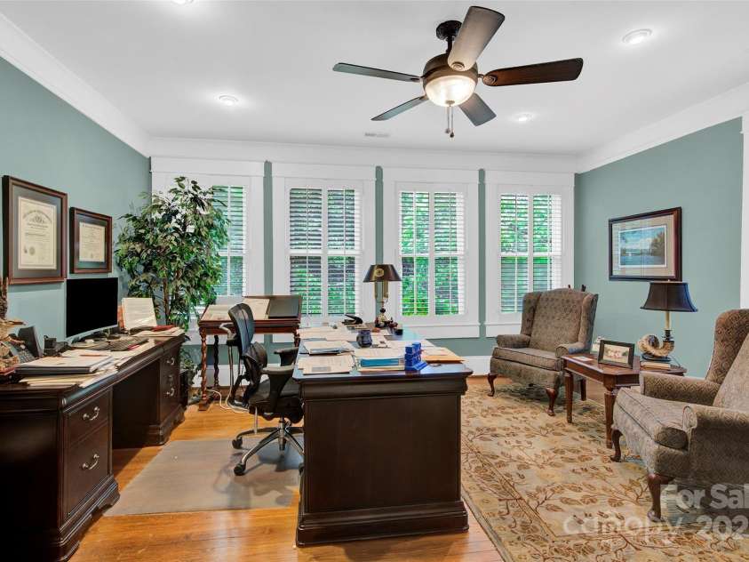 634 Center Avenue, Mooresville, NC 28115.  MLS# CAR4260115, YatesRealty ID 16046. 
