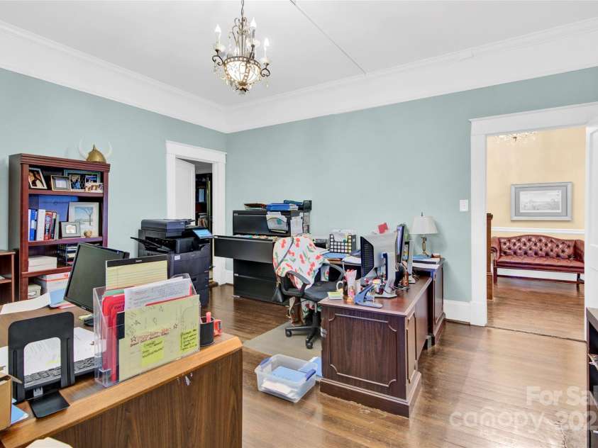 634 Center Avenue, Mooresville, NC 28115.  MLS# CAR4260115, YatesRealty ID 16046. 