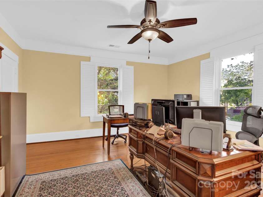 634 Center Avenue, Mooresville, NC 28115.  MLS# CAR4260115, YatesRealty ID 16046. 