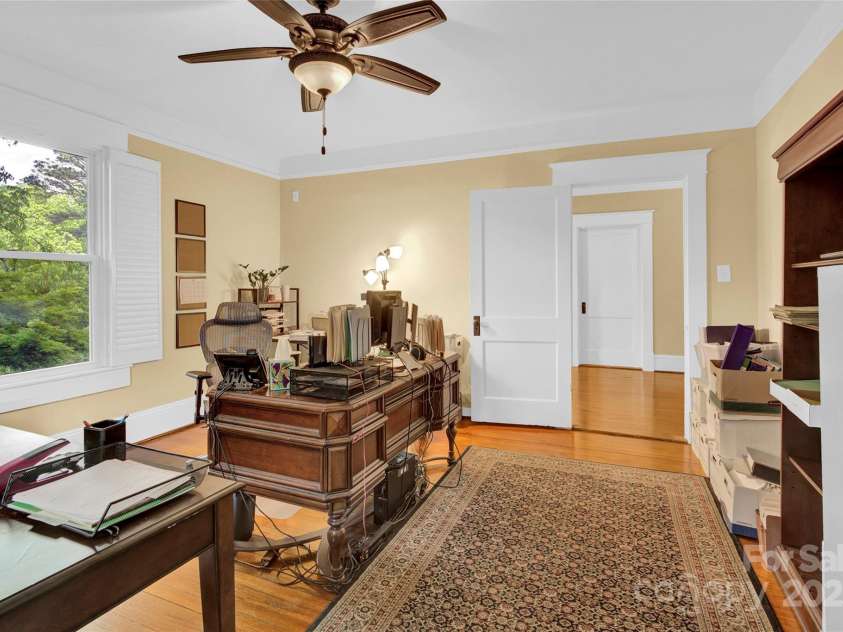 634 Center Avenue, Mooresville, NC 28115.  MLS# CAR4260115, YatesRealty ID 16046. 