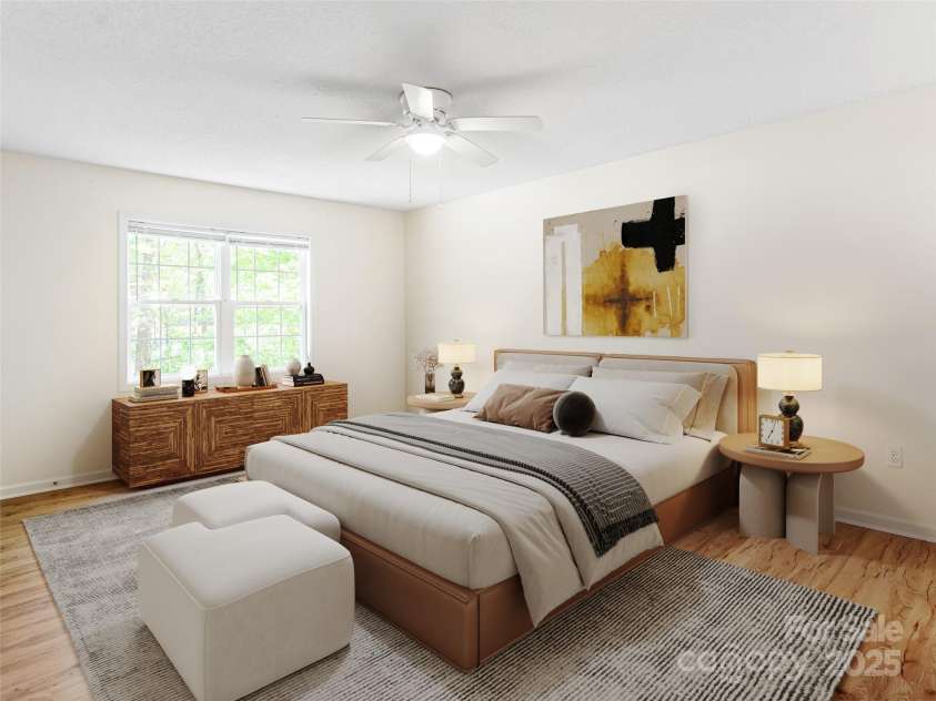 34 Friendly Way, Asheville, NC 28806.  MLS# CAR4257105, YatesRealty ID 16047. 