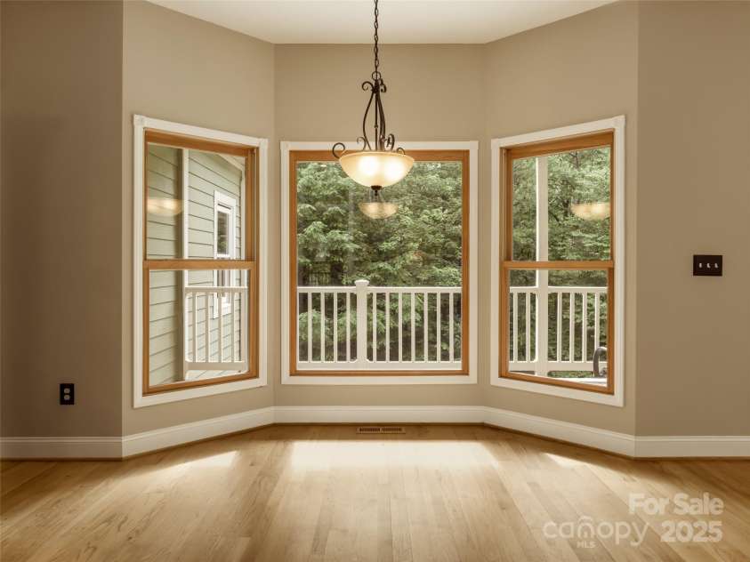 737 Streamside Drive, Arden, NC 28704.  MLS# CAR4248718, YatesRealty ID 16049. The breakfast nook