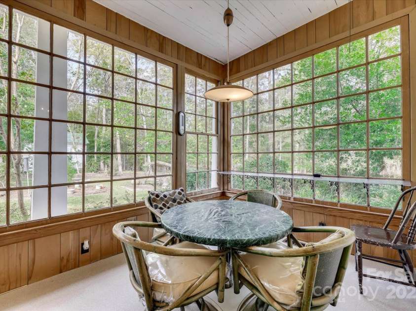 621 Meeting Road, Edgefield, SC 29824.  MLS# CAR4313551, YatesRealty ID 1605. 