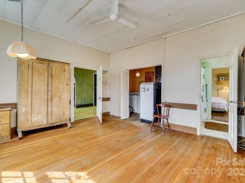 621 Meeting Road, Edgefield, SC 29824.  MLS# CAR4313551, YatesRealty ID 1605. 