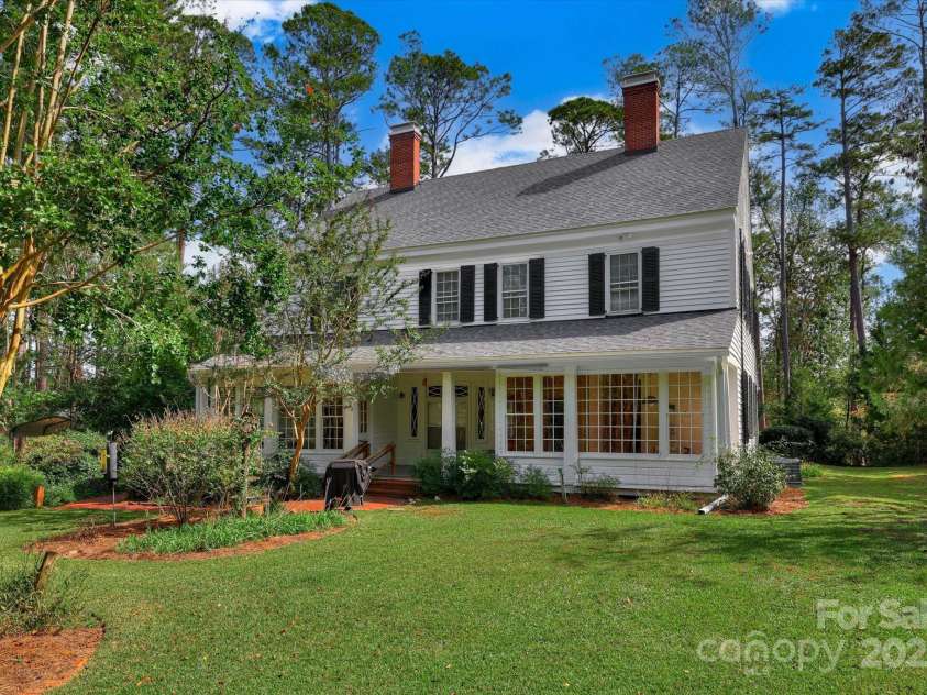 621 Meeting Road, Edgefield, SC 29824.  MLS# CAR4313551, YatesRealty ID 1605. 