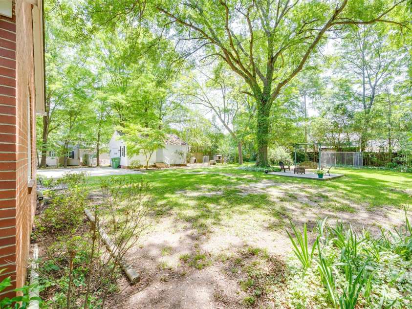 308 Gillsbrook Road, Lancaster, SC 29720.  MLS# CAR4254080, YatesRealty ID 16050. 