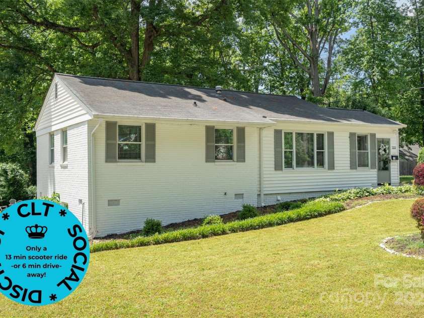 3231 Eastwood Drive, Charlotte, NC 28205.  MLS# CAR4228945, YatesRealty ID 16051. Experience Plaza Midwood Social District