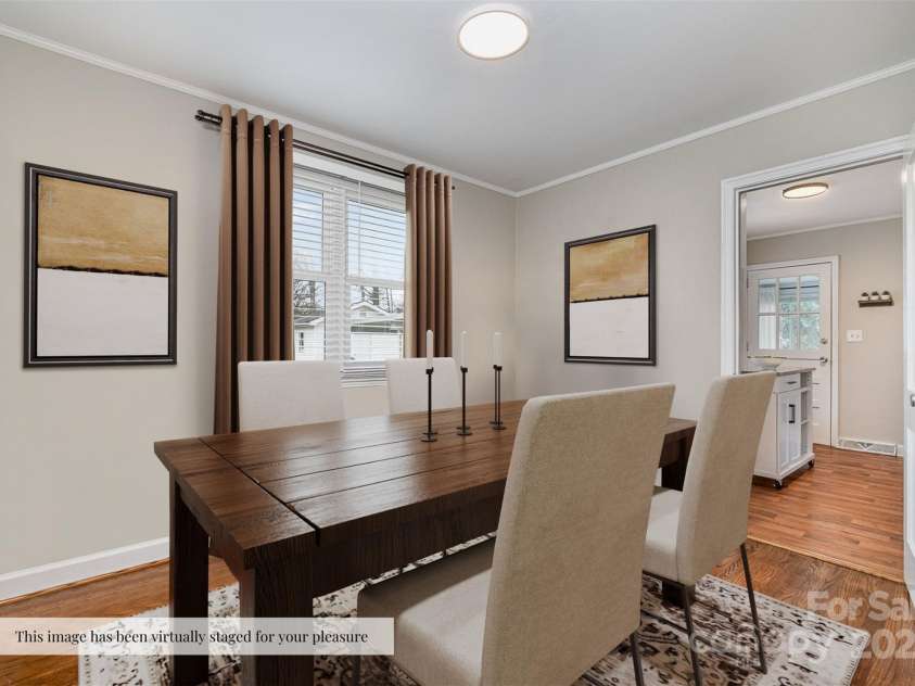 3231 Eastwood Drive, Charlotte, NC 28205.  MLS# CAR4228945, YatesRealty ID 16051. Virtually staged to show you the options