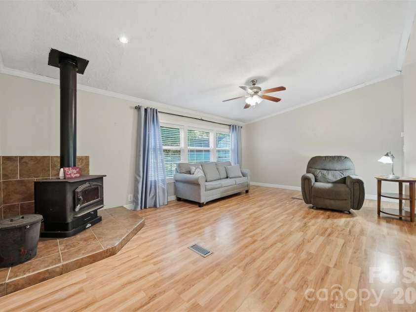 3991 Silver Creek Terrace, Morganton, NC 28655.  MLS# CAR4389533, YatesRealty ID 16052. 